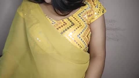 Snapshot of priyu_ chatting on December 2025 03:06:01 PM priyu_ online show from December 2025 03:06:01 PM