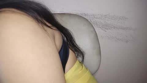 Snapshot of priyu_ chatting on December 2025 03:12:03 AM priyu_ online show from December 2025 03:12:03 AM