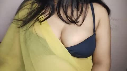 Snapshot of priyu_ chatting on December 2025 03:24:02 AM priyu_ online show from December 2025 03:24:02 AM