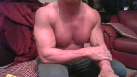 Snapshot of probody chatting on May 2026 07:55:02 PM MUSCLEGOD online show from May 2026 07:55:02 PM