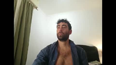 Snapshot of prof_sq36 chatting on May 2026 11:35:01 PM Martin online show from May 2026 11:35:01 PM