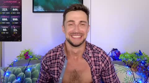 Snapshot of promethe_us chatting on January 2025 08:42:01 AM Prometheus original online show from January 2025 08:42:01 AM