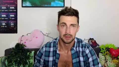 Snapshot of promethe_us chatting on March 2025 03:27:01 PM Prometheus original online show from March 2025 03:27:01 PM