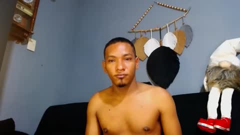 Snapshot of prometo23cm chatting on December 2024 10:05:02 AM Grande y Gruesa online show from December 2024 10:05:02 AM