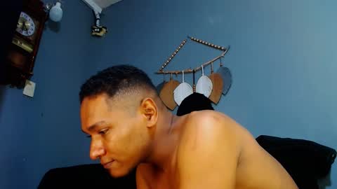 Snapshot of prometo23cm chatting on February 2025 02:23:01 PM Grande y Gruesa online show from February 2025 02:23:01 PM