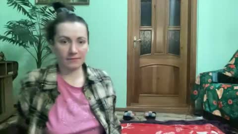 proud sweet 21 online show from April 2026 11:48:01 PM