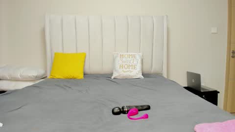 Snapshot of proudafricaka chatting on October 2025 03:28:02 AM proudafricaka online show from October 2025 03:28:02 AM