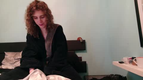 prxscillia_tx online show from December 2024 03:35:01 PM