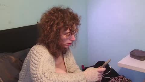 prxscillia_tx online show from December 2025 03:30:01 PM