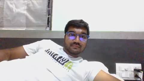 ptl1711 online show from November 2025 05:57:01 PM