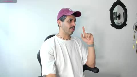 Snapshot of puch16 chatting on September 2025 03:47:01 PM Diego online show from September 2025 03:47:01 PM
