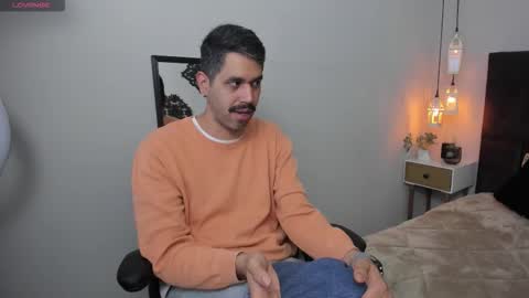 Snapshot of puch16 chatting on February 2026 09:35:01 PM Diego online show from February 2026 09:35:01 PM