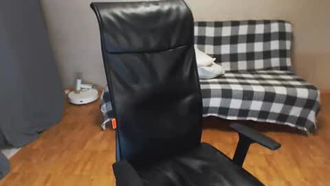 Polly online show from December 2024 03:58:01 AM