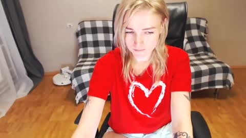 Polly online show from January 2025 11:56:01 AM