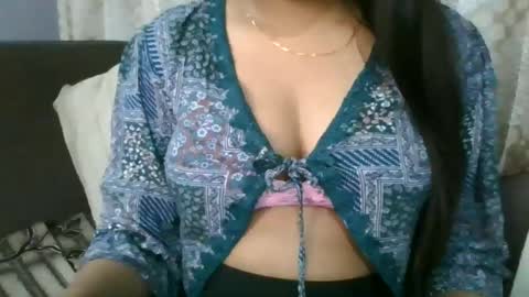 Snapshot of puneripiya chatting on January 2025 06:19:02 PM sania 141414 online show from January 2025 06:19:02 PM