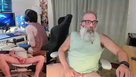 Pup And Papa bear online show from July 2026 01:49:01 AM