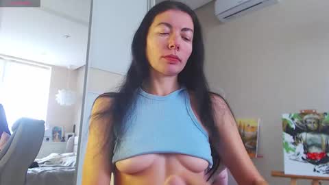 Marina online show from November 2025 10:07:01 AM