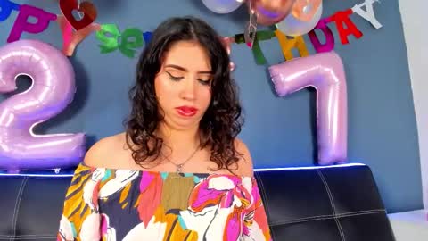 Snapshot of purplay_98 chatting on November 2025 12:33:01 AM purplay_98 online show from November 2025 12:33:01 AM