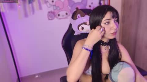 purple_ema online show from January 2026 08:01:01 PM