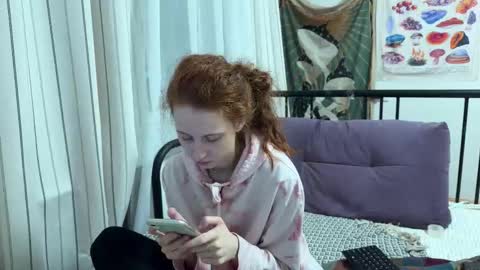 Francine online show from November 2025 03:23:01 PM