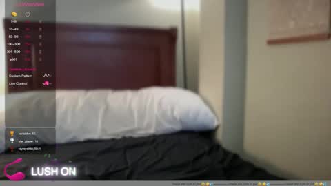 Alexis online show from October 2025 05:06:02 AM