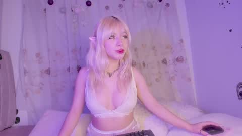 Purple Lilith online show from September 2025 09:02:01 AM