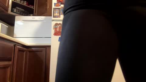 puss123176428 online show from December 2024 10:29:01 PM