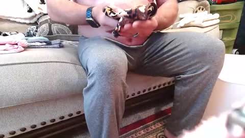 puss123176428 online show from February 2025 10:32:02 PM