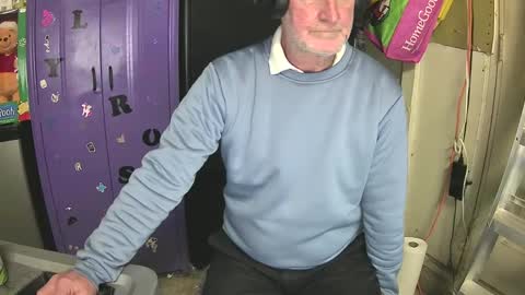 Snapshot of pussy_licker0127 chatting on January 2025 06:49:02 PM Mark online show from January 2025 06:49:02 PM