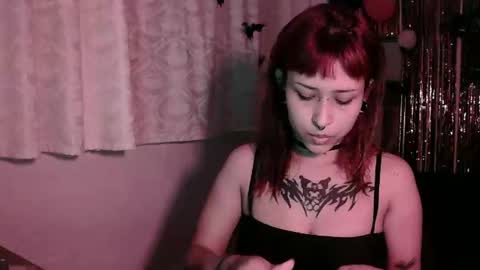 Katiux online show from November 2025 12:52:02 AM