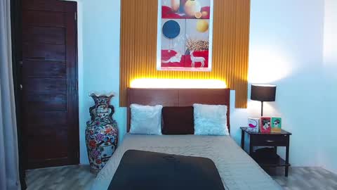 Snapshot of pussydoll07 chatting on March 2025 01:48:01 AM pussydoll07 online show from March 2025 01:48:01 AM