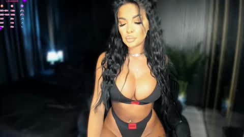 Andreea online show from January 2026 08:23:01 PM