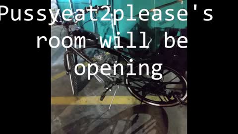 Snapshot of pussyeat2please chatting on December 2024 05:12:01 AM Rick online show from December 2024 05:12:01 AM