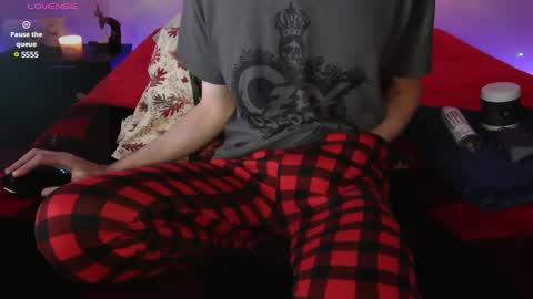 Snapshot of pussylover2182 chatting on January 2025 06:17:01 AM pussylover2182 online show from January 2025 06:17:01 AM