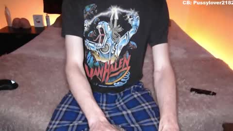 Snapshot of pussylover2182 chatting on September 2025 03:10:02 AM pussylover2182 online show from September 2025 03:10:02 AM