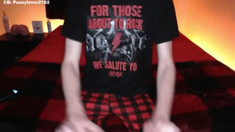 Snapshot of pussylover2182 chatting on November 2025 05:09:01 AM pussylover2182 online show from November 2025 05:09:01 AM