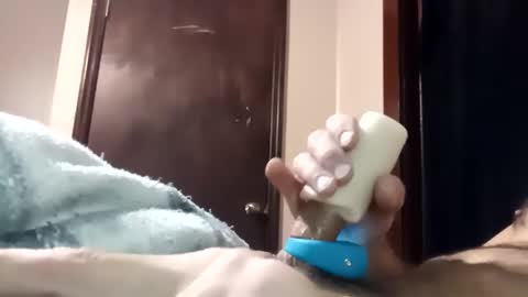 Pussyluver520 online show from April 2026 02:41:01 PM