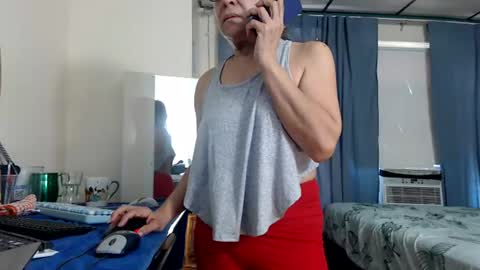 Snapshot of putiputi4u chatting on June 2026 01:25:01 PM putiputi4u online show from June 2026 01:25:01 PM