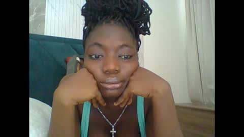 ora online show from November 2025 11:43:02 AM