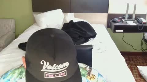 Snapshot of pwnst3rz chatting on December 2024 07:11:02 PM pwnst3rz online show from December 2024 07:11:02 PM