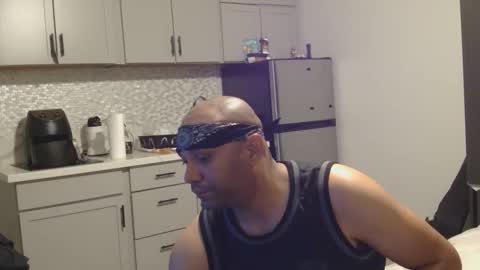 Snapshot of pwnst3rz chatting on January 2026 12:21:02 PM pwnst3rz online show from January 2026 12:21:02 PM