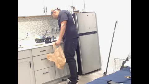 Snapshot of pwnst3rz chatting on January 2026 11:31:02 PM pwnst3rz online show from January 2026 11:31:02 PM