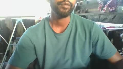 Snapshot of python974 chatting on December 2025 02:33:01 PM Python online show from December 2025 02:33:01 PM