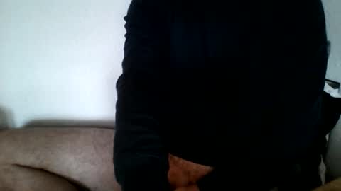 Snapshot of qandnotu chatting on November 2025 12:17:01 PM qandnotu online show from November 2025 12:17:01 PM