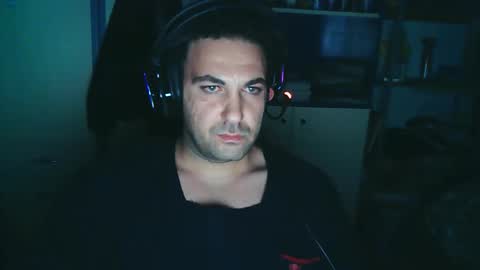 qsatan_6969 online show from December 2025 11:32:01 PM