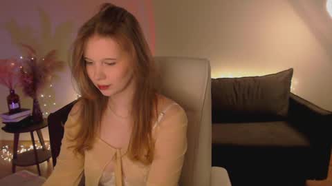 Ariel online show from February 2025 08:50:02 PM
