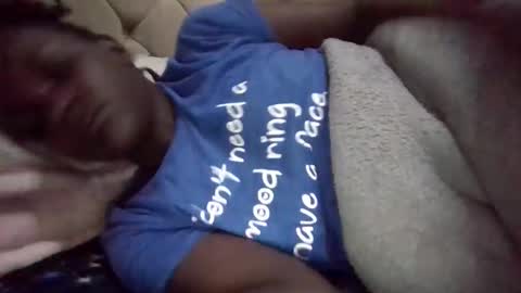 Snapshot of queen014 chatting on November 2025 04:01:02 AM queen014 online show from November 2025 04:01:02 AM