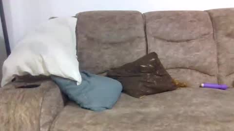 Snapshot of queen014 chatting on January 2026 01:26:02 PM queen014 online show from January 2026 01:26:02 PM