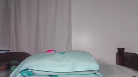 Snapshot of queen_abito chatting on June 2026 04:15:02 AM queen_abito online show from June 2026 04:15:02 AM