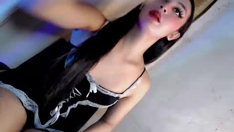 Snapshot of queen_danaya chatting on November 2025 04:00:01 AM queen_danaya online show from November 2025 04:00:01 AM